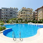 & Pool Family Duplex * ألانيا