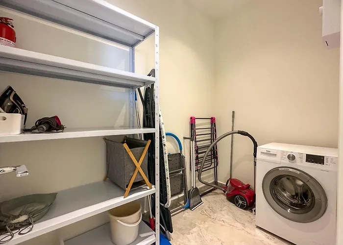 & Pool Family Duplex Apartman *